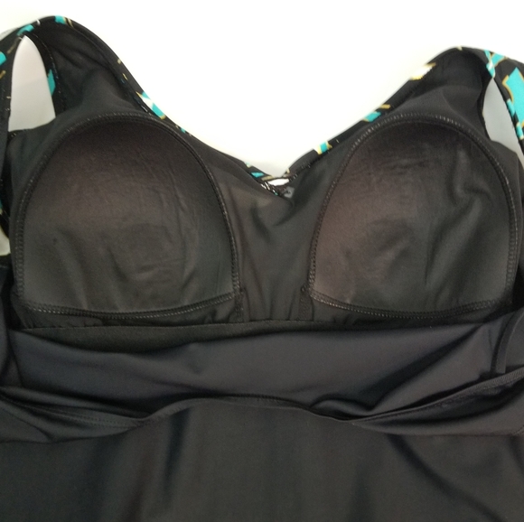 Krystal Maillot Plus 20W Black One Piece Swimsuit - Picture 8 of 14